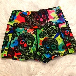 Like new CVG tye dye skull shorts